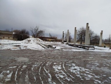 Срочно нотурар жой сотилади.