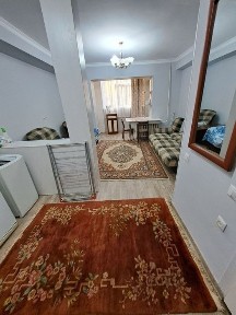 Юнусобод 2кв 1комнатная Универсам только семейный