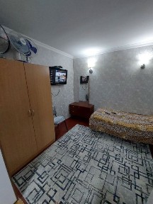 Чиланзар 25 1/3/5 балкон 2х6 меб. тех