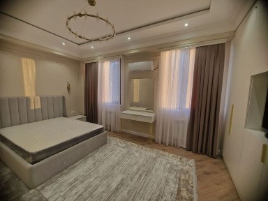 Новостройка квартира 3 х комнатная Яккасарайский рн