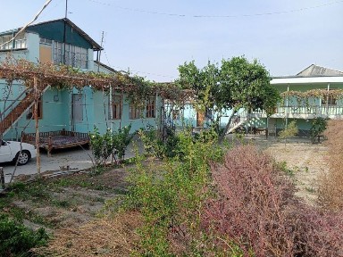 6-sotixli uy sotiladi