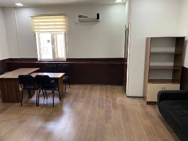 Срочно Офис 40м2 ориентир посольство России