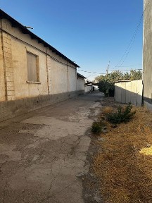 12 sotixlik xonadon sotiladi srochna!