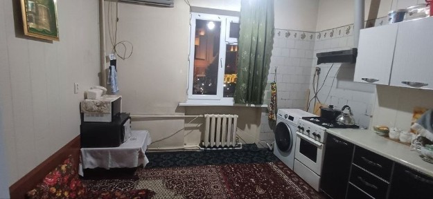 Амир Темур кўчасида 2 хонали кв. ижарага берилади