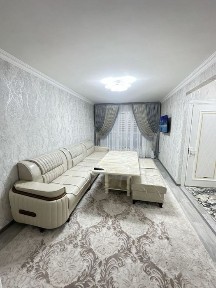 Samarqand Shota Rustavelida 2 xona kvartira sotiladi