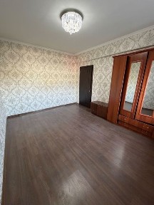 Срочно продается 1 комнатная квартира в навастройке