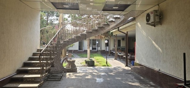 Продаётся Чайхана кафе в центр города Пискент