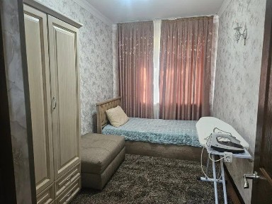 СРОЧНО Сдаётся кв ул Бобур 3/2/9 Яккасарайский 144*