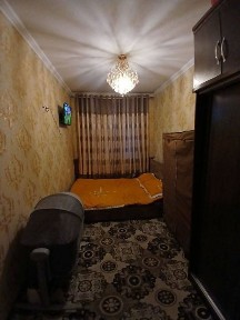 . РАЗДЕЛКА, Чиланзар 18 Квартал, 2\4\4, Продаётся Квартира