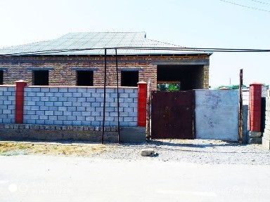 Uy sotiladi Уй сотилади тугалланмаган