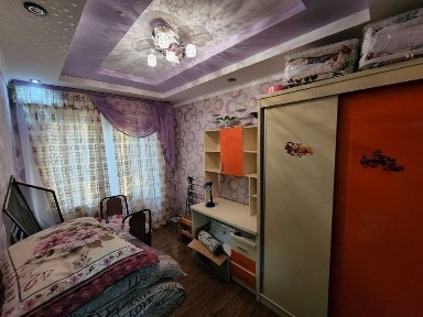 Сдается 3х комнатная квартира на 3 этаже, кирпич, шота руставели