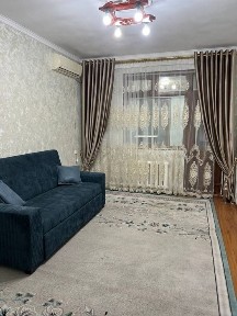 Chilonzor 16 kvartl da 2 xona 3 xona qilingan uy sotiladi