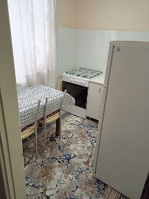 Массив Феруза 1/1/4 хорошее состояние 2-3/3/4, квартира после ре