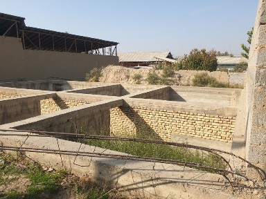 Йер Участка подвал 6 хона куйилган