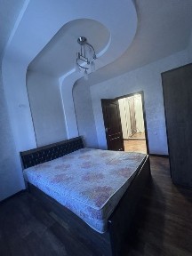 Сдаётся 3х комнатная квартира Ибн сино Алмазарский район!