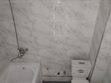 Янгиюль. Продам 2 комнатную по ул. Беруни йоли