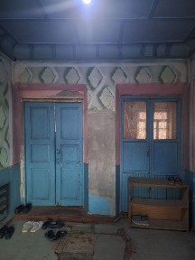 Ҳовли ичидаги алохида 5 хонали уй ижарага берилади