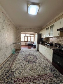 Продам банковская квартиру ор. Шохмедцентр