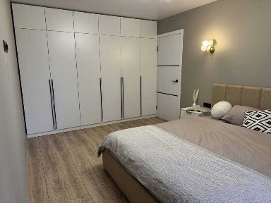 Сдаю светлую 2х ком. 6/9 на улице Шахрисабз ор-р Корейское пос-во (Р5)