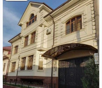 Продажа евродома на Гвардейском, 7-соток (N 11652 )