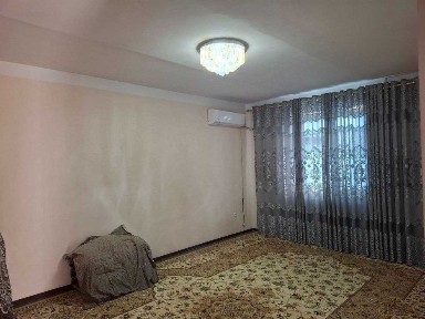 Uy sotiladi barcha qulayliklari bilan