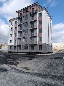 Navastroykadan kadastri chiqqan 2 xonalik kvartira sotiladi