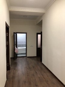 Массив 5 срочно сдаётся 2х комнатная квартира на долгий срок