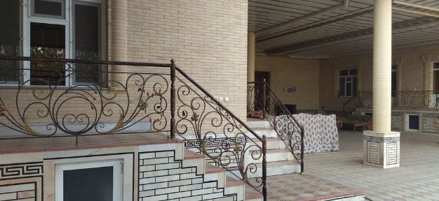 14-соток. Срочно продаётся большой дом.