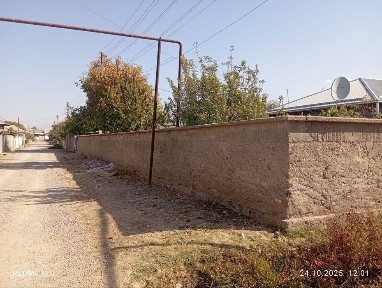 Uy sotiladi hovli srochno