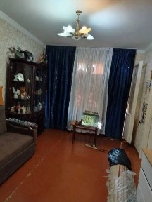 х Чиланзар 20 квартал 1в2/4/4 Орт. Тролебус Круг, Балкон: 1,5х6,Продается