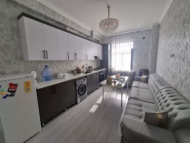 Nazarbek turkistonda 1 xonali uy sotiladi