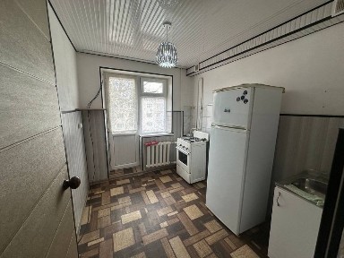 Сдается 1 комнатная квартира Для семейным Этаж: 4 Район: Радуга Цен