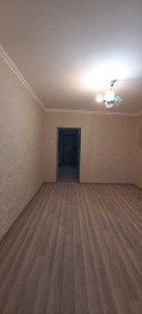 1/4/4 кирпич, дом галерейного типа, балкон 1,20×5, S34м2, с ремонтом