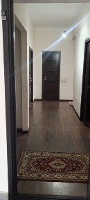 3 XONALI uy sotiladi