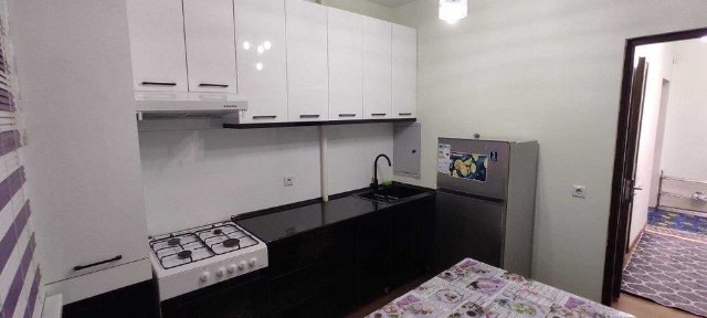 Shayxontohur Chorsuv va Xalqlar doʻstligi metroga yaqin joyda ijaraga