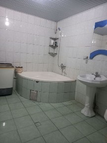 5 хонали квартира сотилади