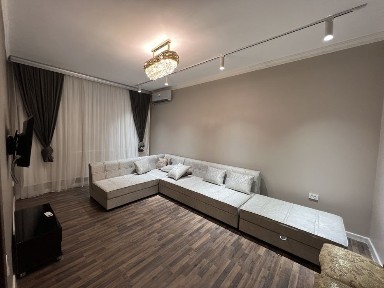 Сдается своя квартира 3/4/7 в новостройке, 83м2