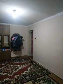 Srochno! 2 xonali kvartira sotiladi. Jizzax shaxar Toshloq max, narima