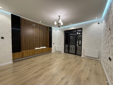 MILANO 3/8/10 101м2