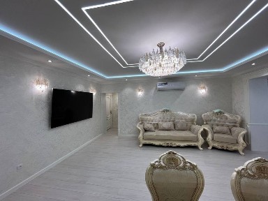 Срочно сдаётся квартира генерал петрова паркентский 4-комн авторский р