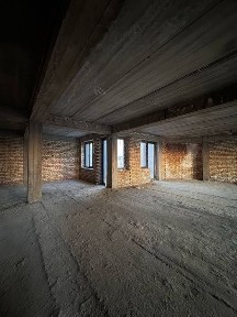 Здание Ул. Урикзар 1400 кв. м