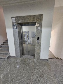 Dom kvartira Bek baraka 4 etaj 3 xona 65 kv