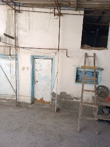 Участка сотилади центр да