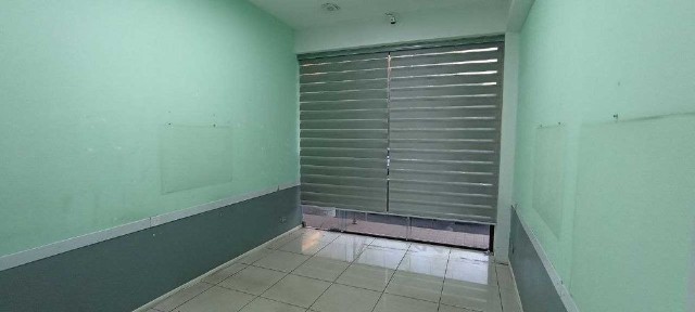 Аренда в центре на выходе с метро, 100 кв. м. ул, Амира Тимура