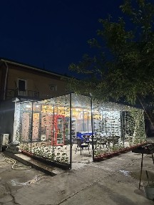 Квартира сотилади 1-этаж