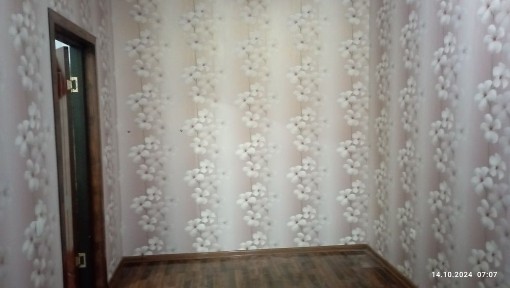 Когон Шахар камолот домларида 2 хонали квартира сотилади !