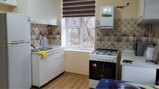 Нукусская Infinity 145 школа Гламур Моштабиб Ойбек