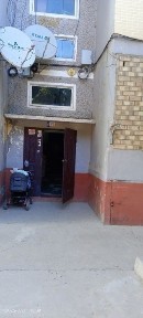 Срочно продаю квартиру 2 компания 1 этаж