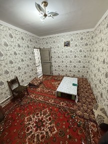 Uy sotiladi 3 xonali