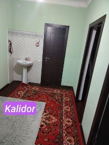 2 хонали уй сотилади. Бўстон шахрида